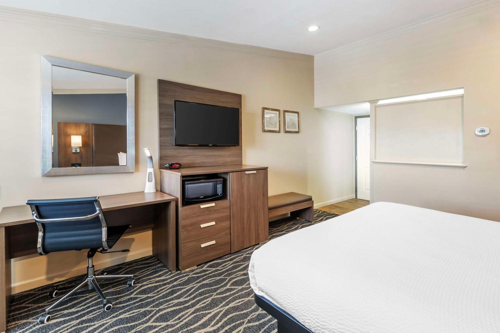 เบสต์ เวสเทิร์น พลัส ฮิลล์ เฮาส์ Hotel เบเกอร์สฟีลด์ ภายนอก รูปภาพ